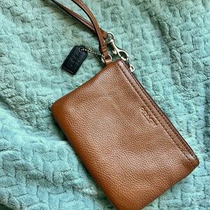 Vintage Coach Brown Leather Wristlet